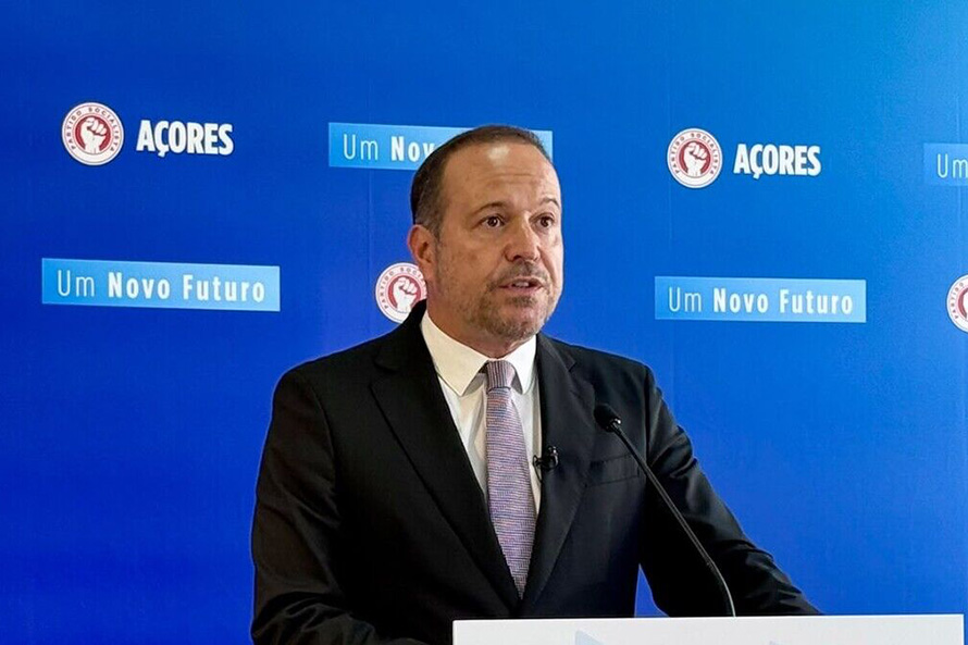 Francisco César acusa Governo de deixar as pescas e os açorianos à deriva