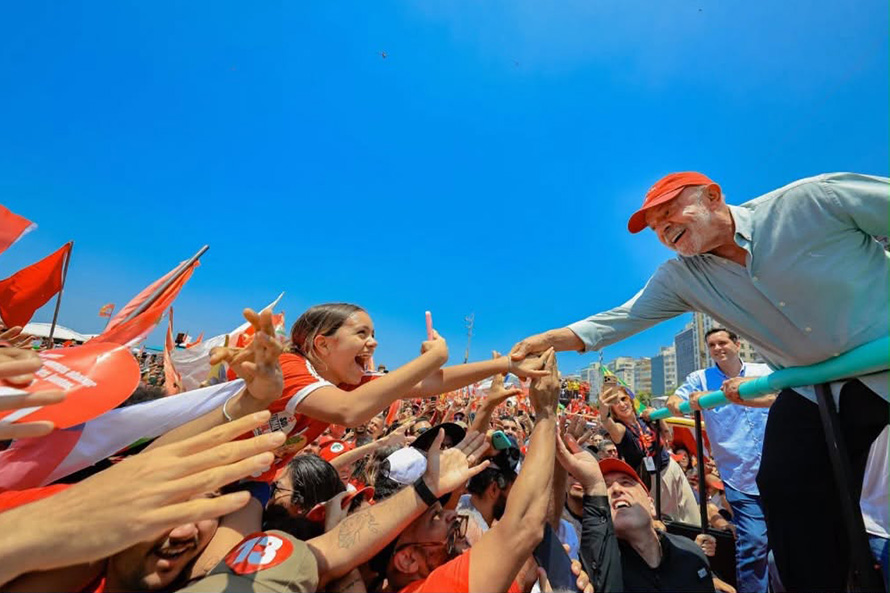 PS saúda povo brasileiro por expressiva participação nas eleições e reeleição do Presidente Lula da Silva