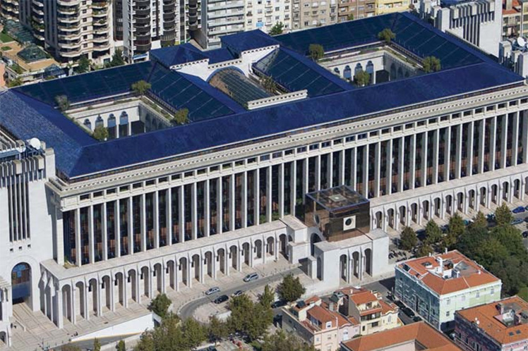 RECAPITALIZAÇÃO DA CAIXA NÃO ATINGE DÉFICE NENHUM