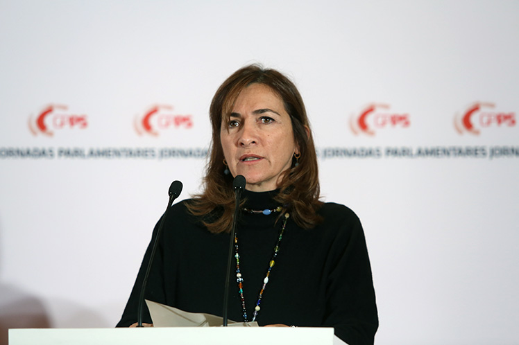 Afirmar o compromisso com o país como um todo