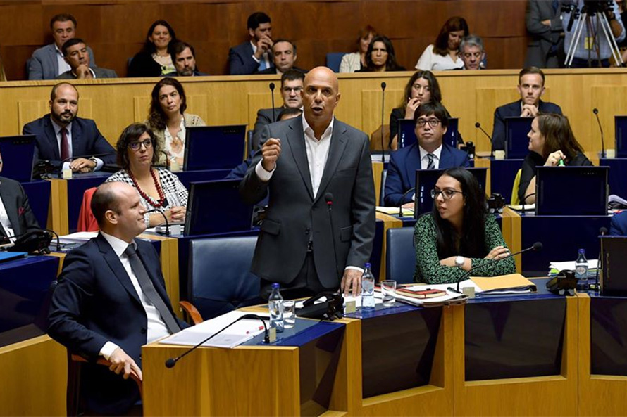 Paulo Cafôfo filiou-se no PS com “empenho e vontade” de lutar pelo projeto socialista na Região
