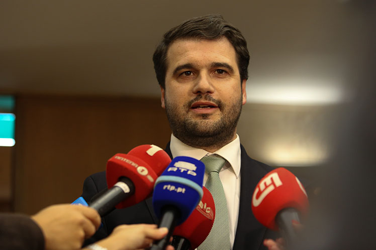 PS apresenta 46 propostas sobre habitação depois de acordo à esquerda