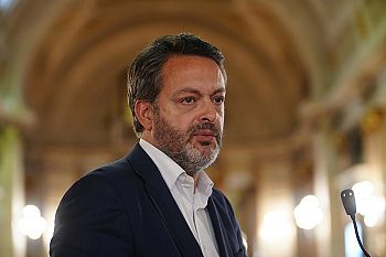 PS chama ministro da Educação ao Parlamento para explicar o elevado número de alunos sem vagas nas escolas